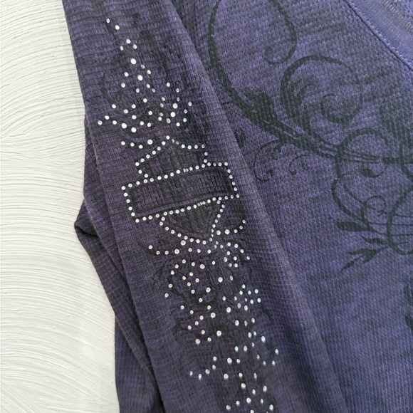 Harley-Davidson Gray Long Sleeve Graphic Embellished Blouse - Picture 2 of 4